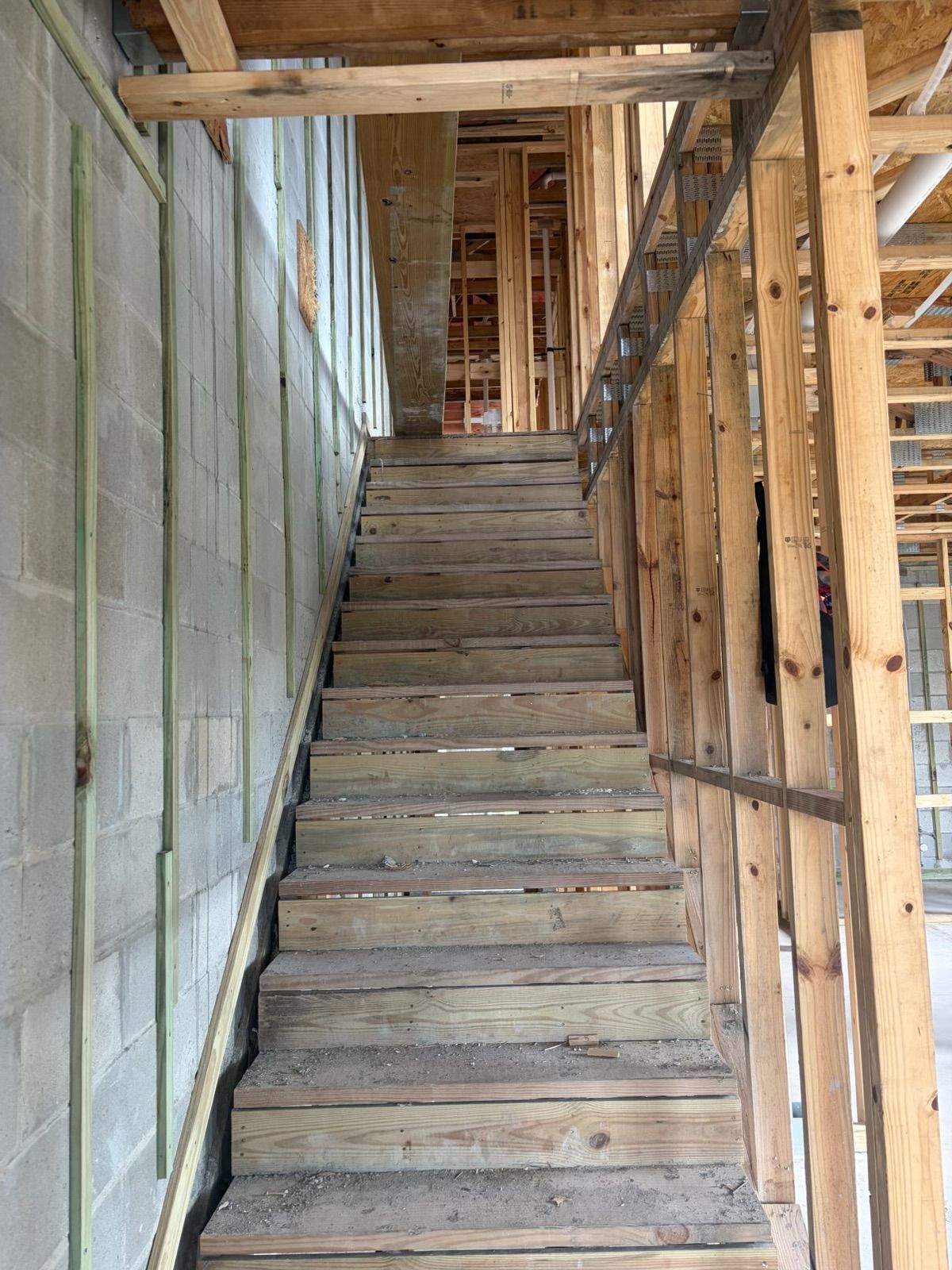 Construction progress: Staircase to the second floor